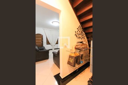 Casa à venda com 128m², 2 quartos e 1 vagaSala