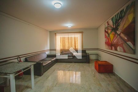 Apartamento à venda com 63m², 2 quartos e 1 vaga Apartamento à venda com 63m², 2 quartos e 1 vagaÁrea comum - Salão de festas