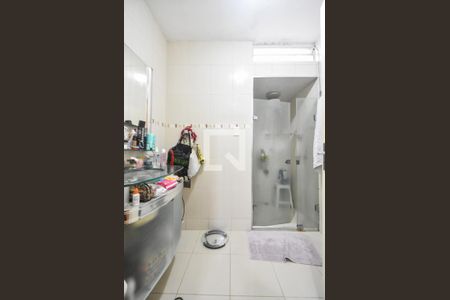 Casa à venda com 150m², 3 quartos e 2 vagasBanheiro Suíte 01