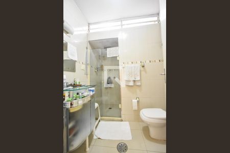 Casa à venda com 150m², 3 quartos e 2 vagasBanheiro 02