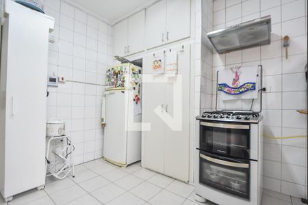 Casa à venda com 150m², 3 quartos e 2 vagasCozinha