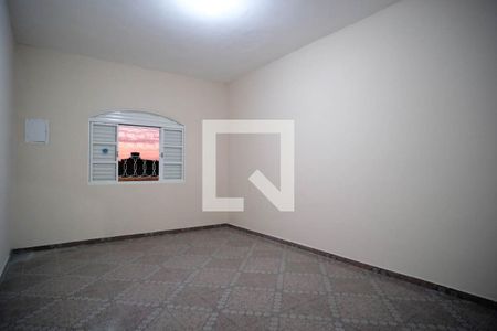 Quarto 1 de casa para alugar com 3 quartos, 120m² em Burgo Paulista, São Paulo