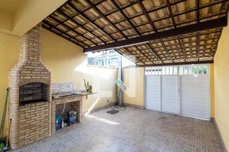 Casa de condomínio para alugar com 81m², 2 quartos e 1 vagaQuintal