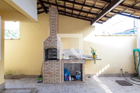 Casa de condomínio para alugar com 81m², 2 quartos e 1 vagaQuintal