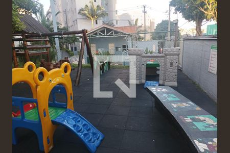 Apartamento à venda com 45m², 2 quartos e 1 vaga Apartamento à venda com 45m², 2 quartos e 1 vagaÁrea comum - Playground