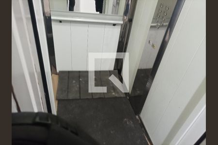 Apartamento à venda com 45m², 2 quartos e 1 vaga Apartamento à venda com 45m², 2 quartos e 1 vagaÁrea comum - Academia