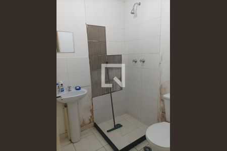 Apartamento à venda com 45m², 2 quartos e 1 vaga Apartamento à venda com 45m², 2 quartos e 1 vagaBanheiro
