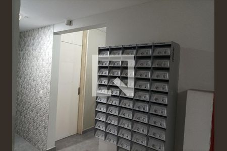 Apartamento à venda com 45m², 2 quartos e 1 vaga Apartamento à venda com 45m², 2 quartos e 1 vagaHall social