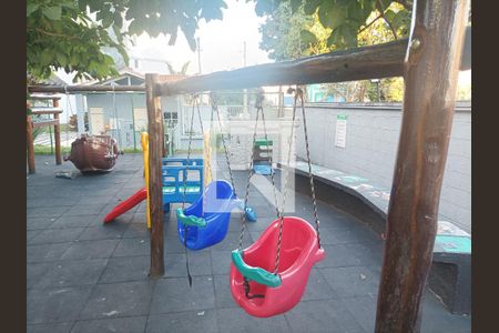 Apartamento à venda com 45m², 2 quartos e 1 vaga Apartamento à venda com 45m², 2 quartos e 1 vagaÁrea comum - Playground