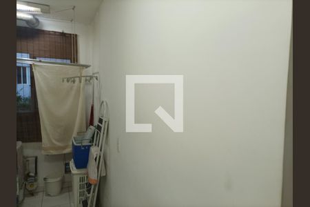 Apartamento à venda com 45m², 2 quartos e 1 vaga Apartamento à venda com 45m², 2 quartos e 1 vagaLavanderia