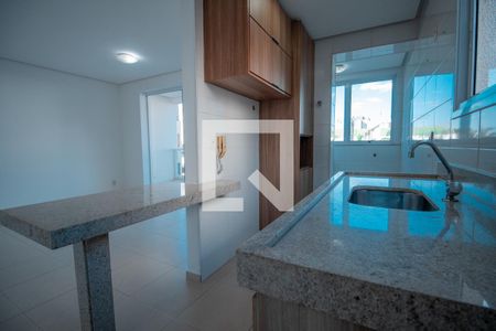 Cozinha americana de apartamento para alugar com 2 quartos, 68m² em Setor Bueno, Goiânia