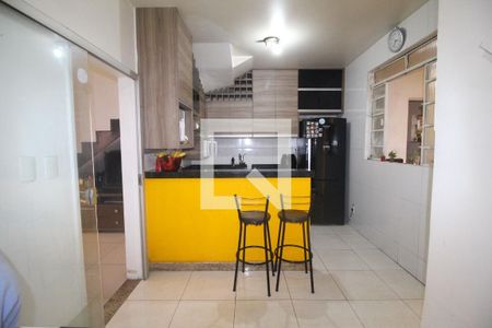 Casa à venda com 3 quartos, 91m² em Santa Branca, Belo Horizonte