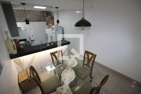Casa à venda com 2 quartos, 966m² em Santa Monica, Belo Horizonte