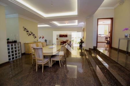 Casa à venda com 5 quartos, 360m² em São Marcos, Belo Horizonte