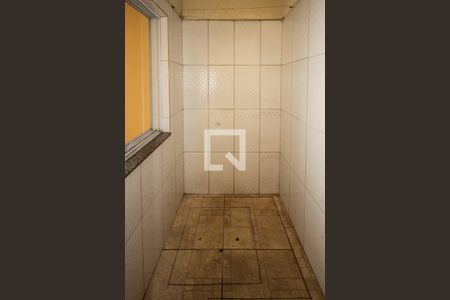 Casa de condomínio à venda com 48m², 2 quartos e sem vagaQuintal