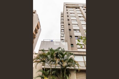 Apartamento à venda com 100m², 2 quartos e 1 vagaFachada