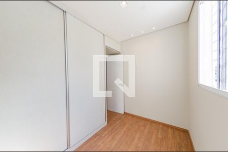 Quarto 2 de apartamento para alugar com 2 quartos, 60m² em Estoril, Belo Horizonte