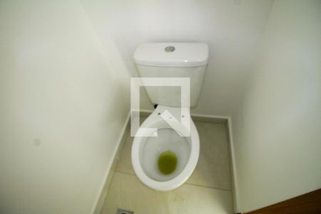 Casa à venda com 135m², 3 quartos e 2 vagas Casa à venda com 135m², 3 quartos e 2 vagasLavabo