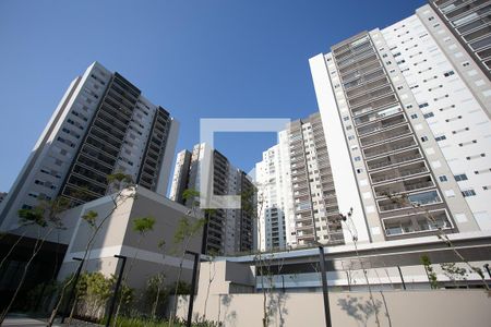 Apartamento para alugar com 61m², 2 quartos e 1 vagaFachada