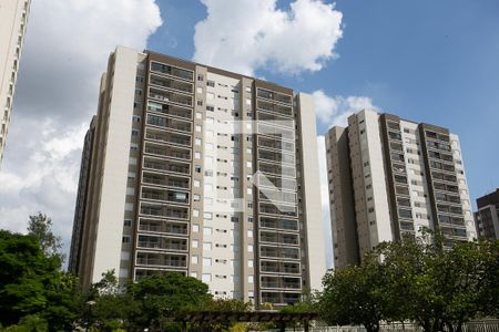 Apartamento para alugar com 61m², 2 quartos e 1 vagaFachada