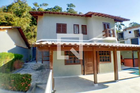 Casa à venda com 198m², 4 quartos e 2 vagasÁrea comum