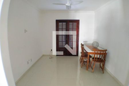 Casa à venda com 198m², 4 quartos e 2 vagasSala 2