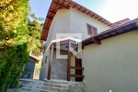 Casa à venda com 198m², 4 quartos e 2 vagasÁrea comum