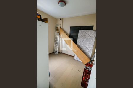 Apartamento para alugar com 320m², 6 quartos e 5 vagas Apartamento para alugar com 320m², 6 quartos e 5 vagasQuarto de Serviço 2
