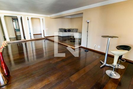Sala 1 de apartamento para alugar com 6 quartos, 320m² em Jardim Ampliação, São Paulo