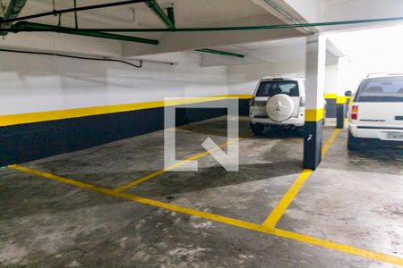 Apartamento para alugar com 320m², 6 quartos e 5 vagas Apartamento para alugar com 320m², 6 quartos e 5 vagasGaragem