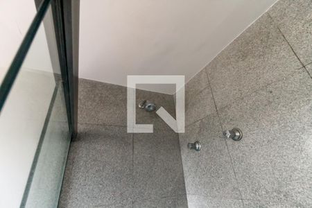 Apartamento para alugar com 320m², 6 quartos e 5 vagas Apartamento para alugar com 320m², 6 quartos e 5 vagasBanheiro da Suíte 3