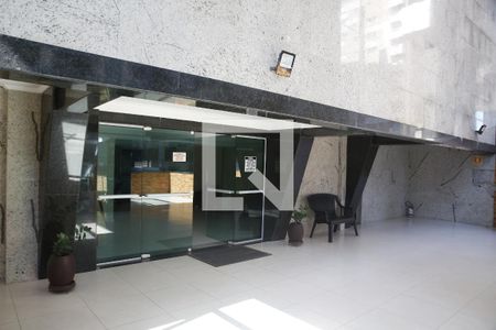 Apartamento para alugar com 95m², 2 quartos e 1 vagaEntrada
