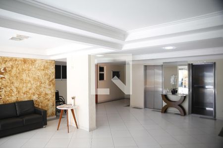 Apartamento para alugar com 95m², 2 quartos e 1 vagaHall de entrada