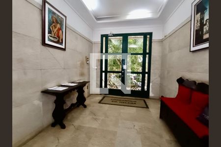 Apartamento à venda com 120m², 3 quartos e sem vaga Apartamento à venda com 120m², 3 quartos e sem vagaPortaria