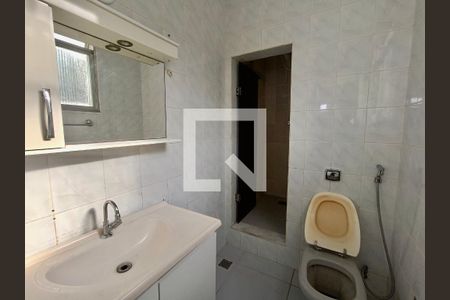Apartamento à venda com 120m², 3 quartos e sem vaga Apartamento à venda com 120m², 3 quartos e sem vagaSuíte banheiro