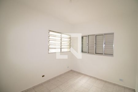 Quarto 2 de casa para alugar com 2 quartos, 100m² em Flor da Cantareira, São Paulo