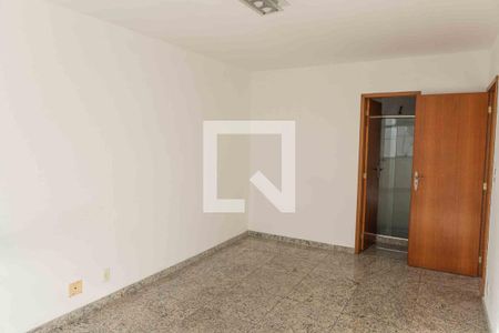 Apartamento para alugar com 118m², 3 quartos e 1 vagaSuíte