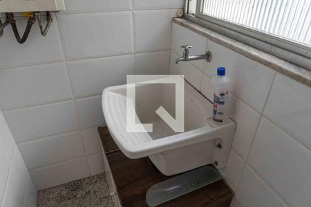 Apartamento para alugar com 118m², 3 quartos e 1 vagaÁrea de Serviço