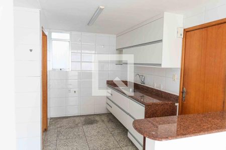 Apartamento para alugar com 118m², 3 quartos e 1 vagaCozinha