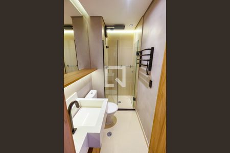 Banheiro da Suíte de kitnet/studio à venda com 1 quarto, 25m² em Vila Andrade, São Paulo