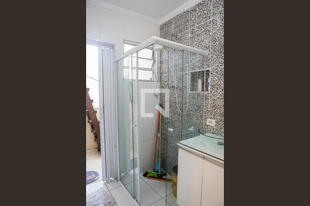 Casa para alugar com 150m², 2 quartos e 1 vaga Casa para alugar com 150m², 2 quartos e 1 vagaBanheiro