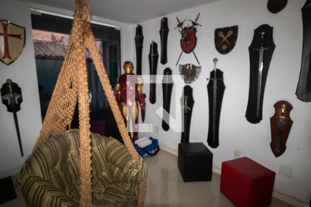 Casa à venda com 180m², 3 quartos e 2 vagasSala de Jogos