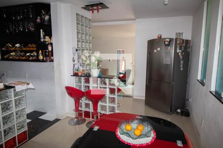 Casa à venda com 180m², 3 quartos e 2 vagasCopa