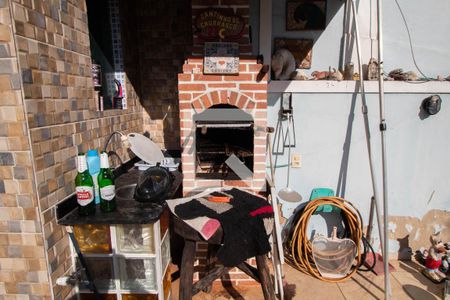 Casa à venda com 180m², 3 quartos e 2 vagasChurrasqueira 2