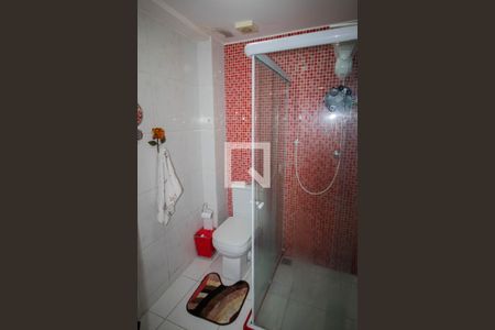 Casa à venda com 180m², 3 quartos e 2 vagasBanheiro da Suíte