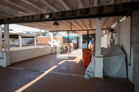 Casa à venda com 180m², 3 quartos e 2 vagasTerraço