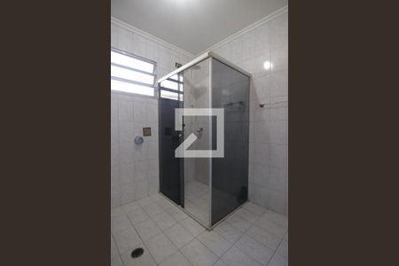 Casa à venda com 206m², 3 quartos e 2 vagasBanheiro