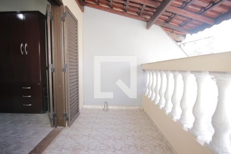 Casa à venda com 206m², 3 quartos e 2 vagasSacada