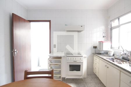 Casa à venda com 206m², 3 quartos e 2 vagasCozinha