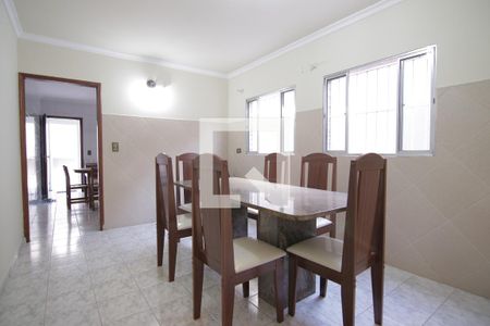 Casa à venda com 206m², 3 quartos e 2 vagasCozinha